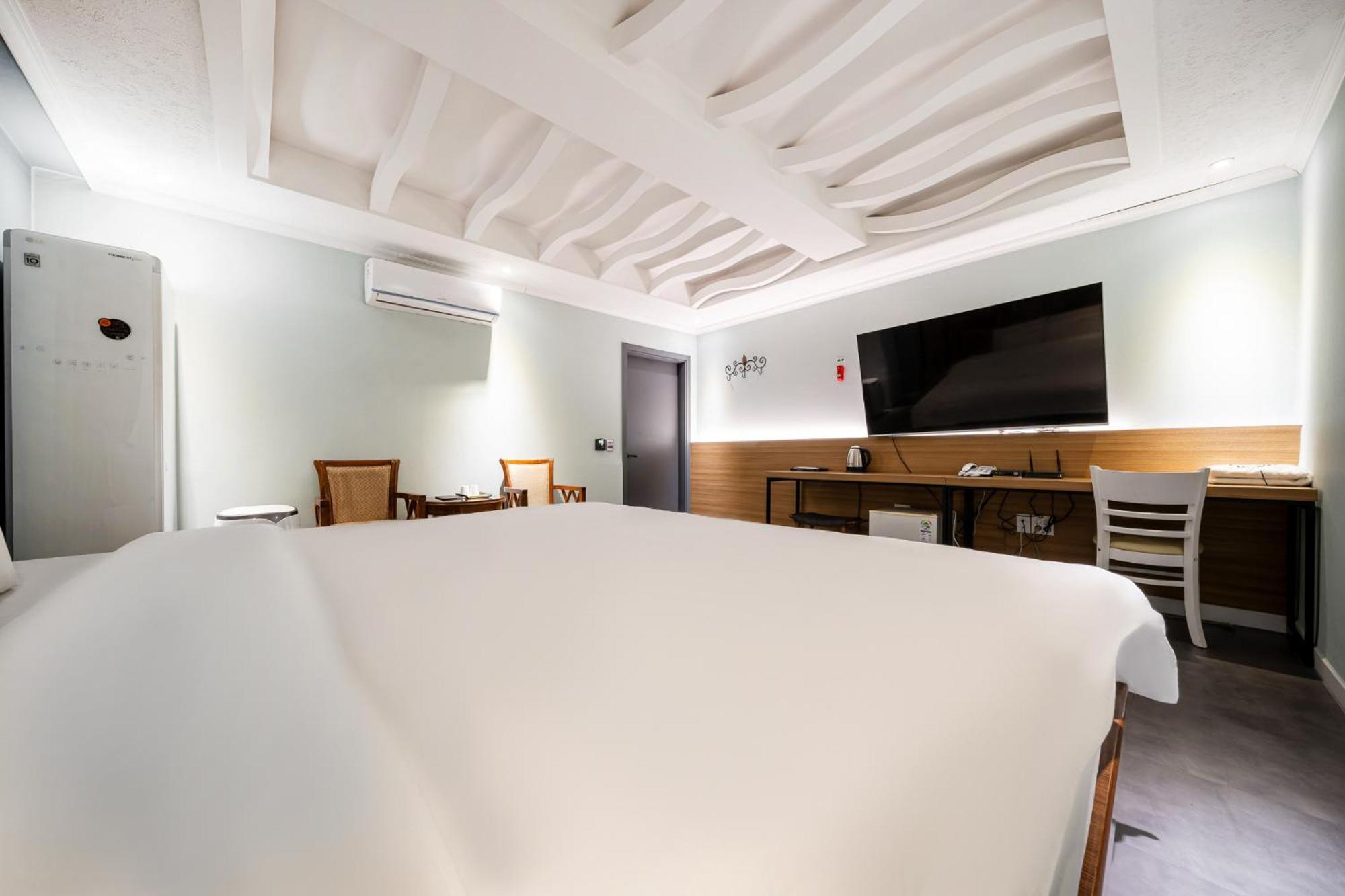 Hotel New Evergreen Mokpo Buitenkant foto