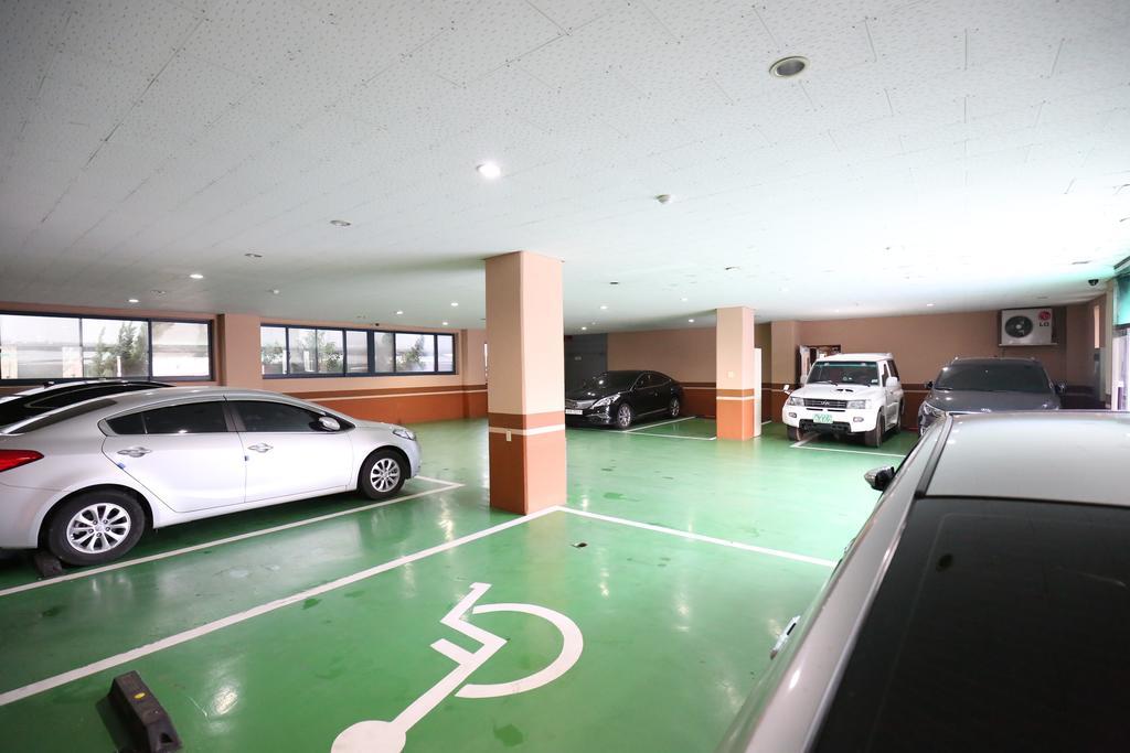 Hotel New Evergreen Mokpo Buitenkant foto