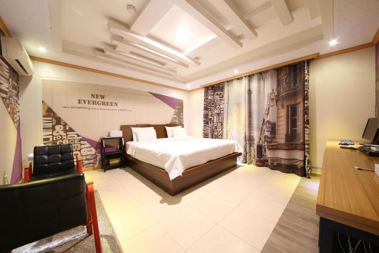 Hotel New Evergreen Mokpo Buitenkant foto