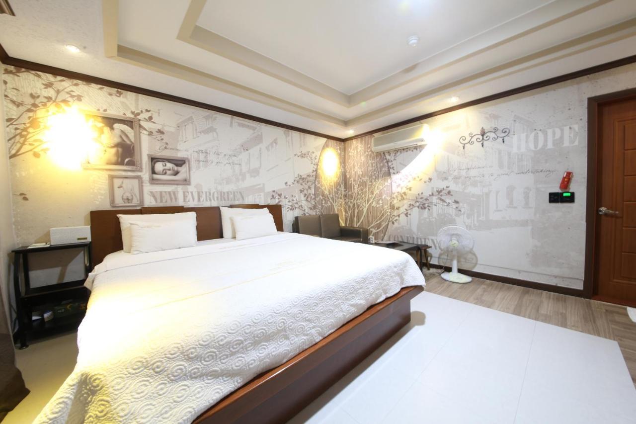 Hotel New Evergreen Mokpo Buitenkant foto